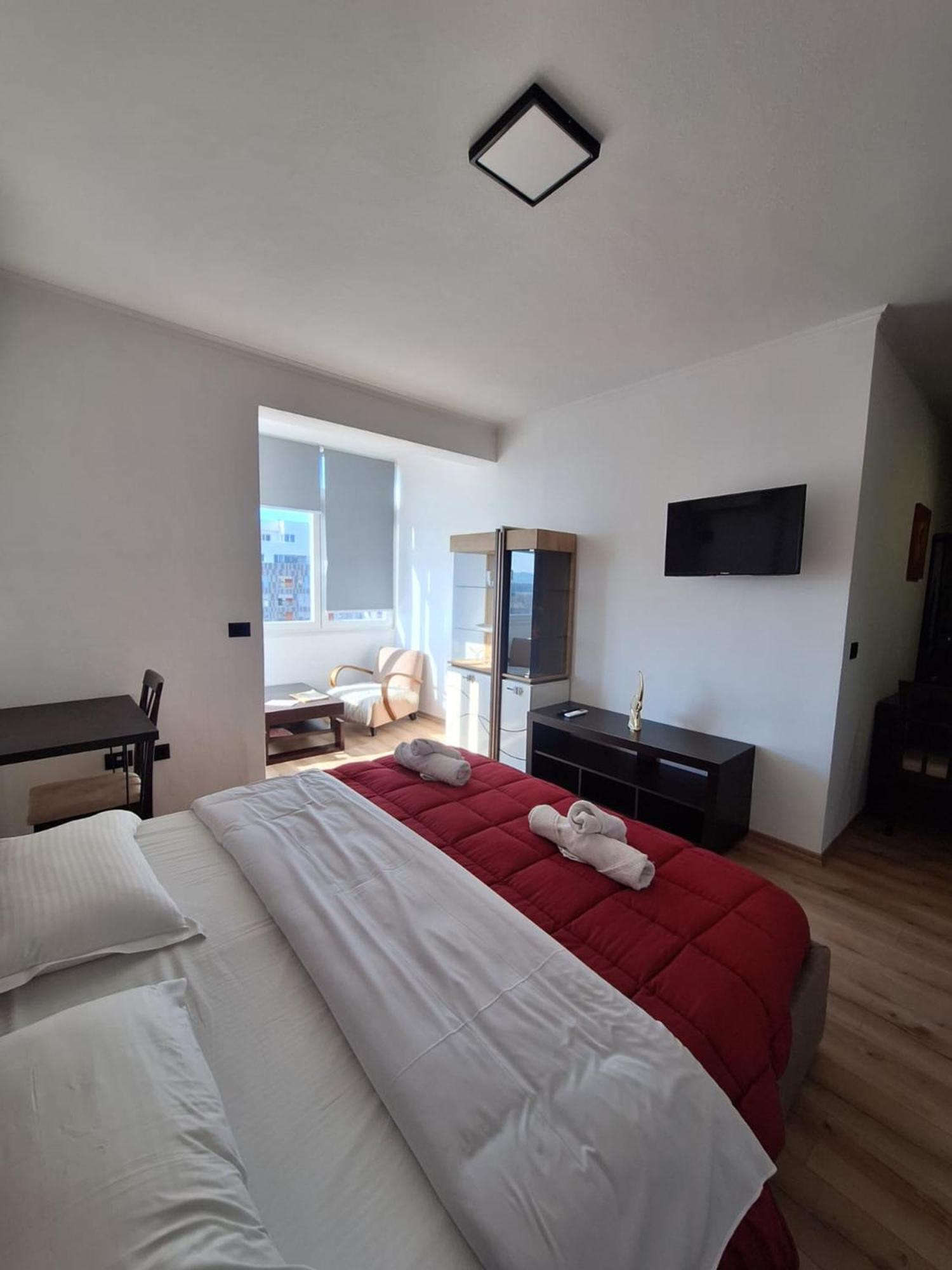 Albania Near Center Double Or Twin Bed Apartment